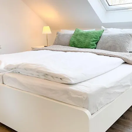 Strandrobbe-3 Apartament *